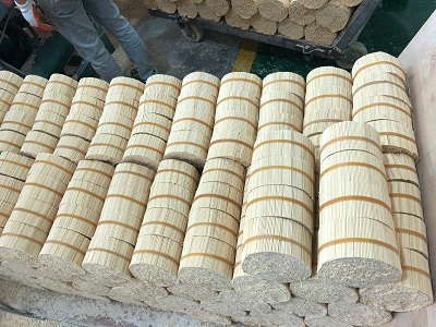 proceso de fabricación de palos de bambú